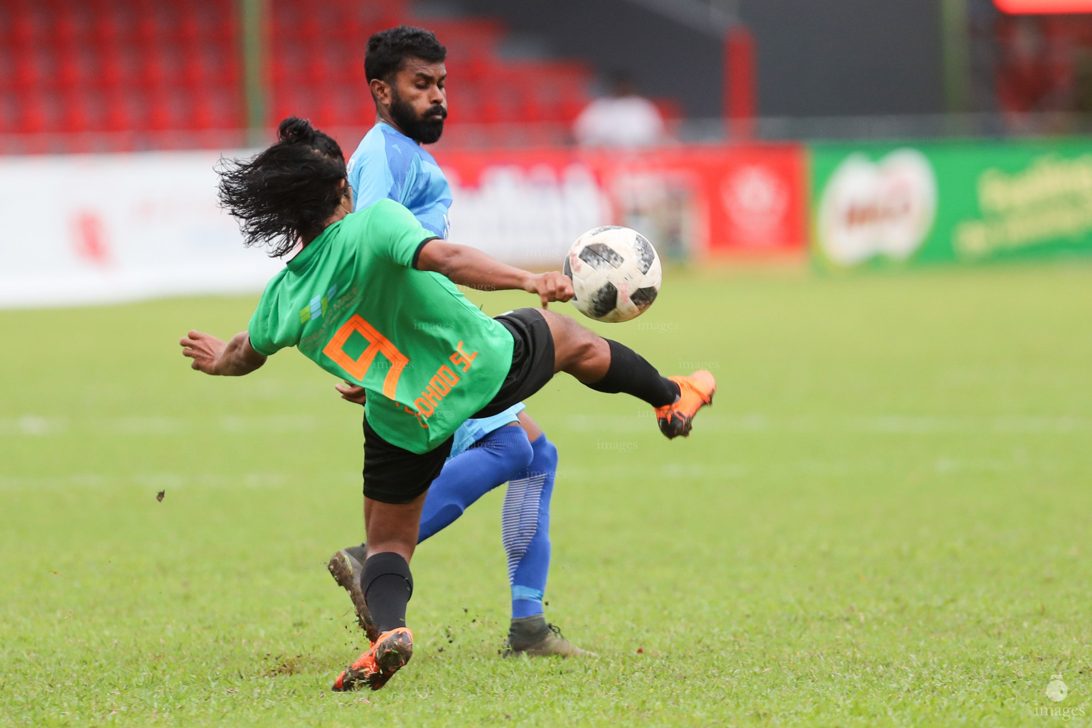 Nilandhoo vs Fehendhoo in Dhiraagu Dhivehi Premier League 2018 in Male, Maldives, Saturday, October 6, 2018. (Images.mv Photo/Suadh Abdul Sattar)