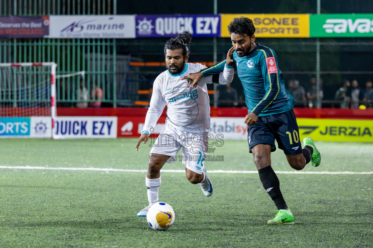 K Thulusdhoo vs K Gulhi in Day 10 of Golden Futsal Challenge 2025 was held on Tuesday, 14th January 2025, in Hulhumale', Maldives Photos: Ismail Thoriq / images.mv