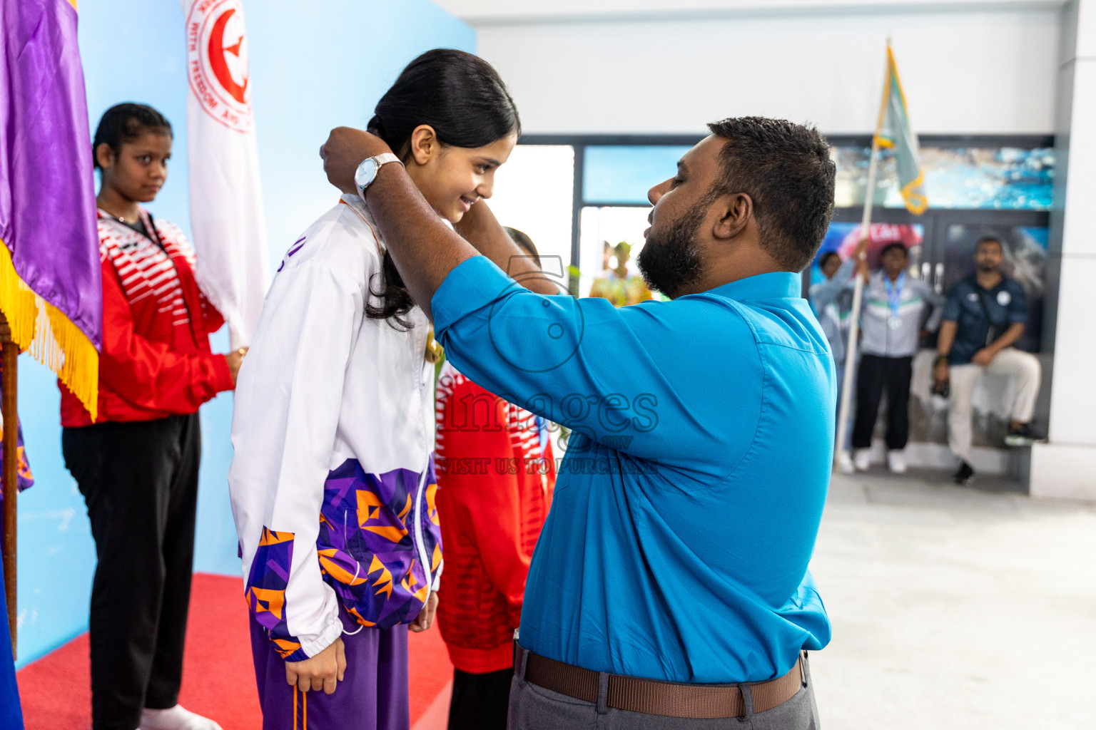 Closing Ceremony of BML 21st Interschool Swimming Competition 2025 .was held in Hulhumale' Swimming Pool, Hulhumale', Maldives on Saturday, 18th October 2025. 
Photos: Hassan Simah / images.mv