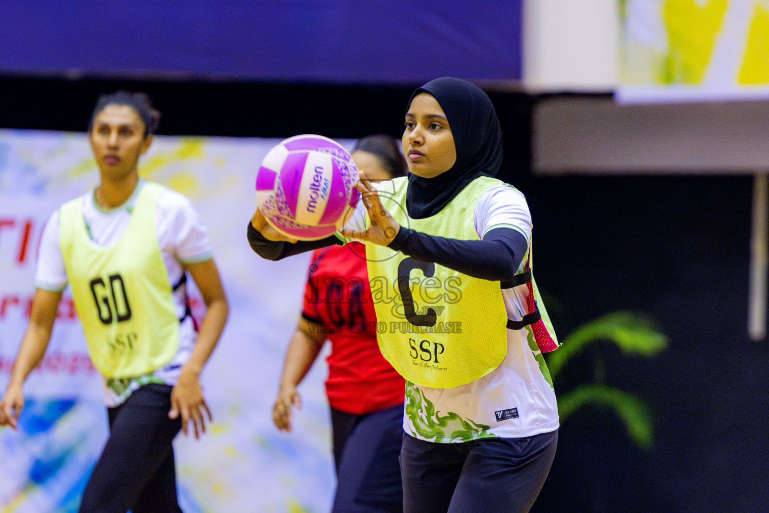 Matrix vs Club green streets in 1st division Final of National Netball Tournament 2025 held in Social Center at Male', Maldives on Thursday, 29th May 2025. Photos: Nausham Waheed / images.mv