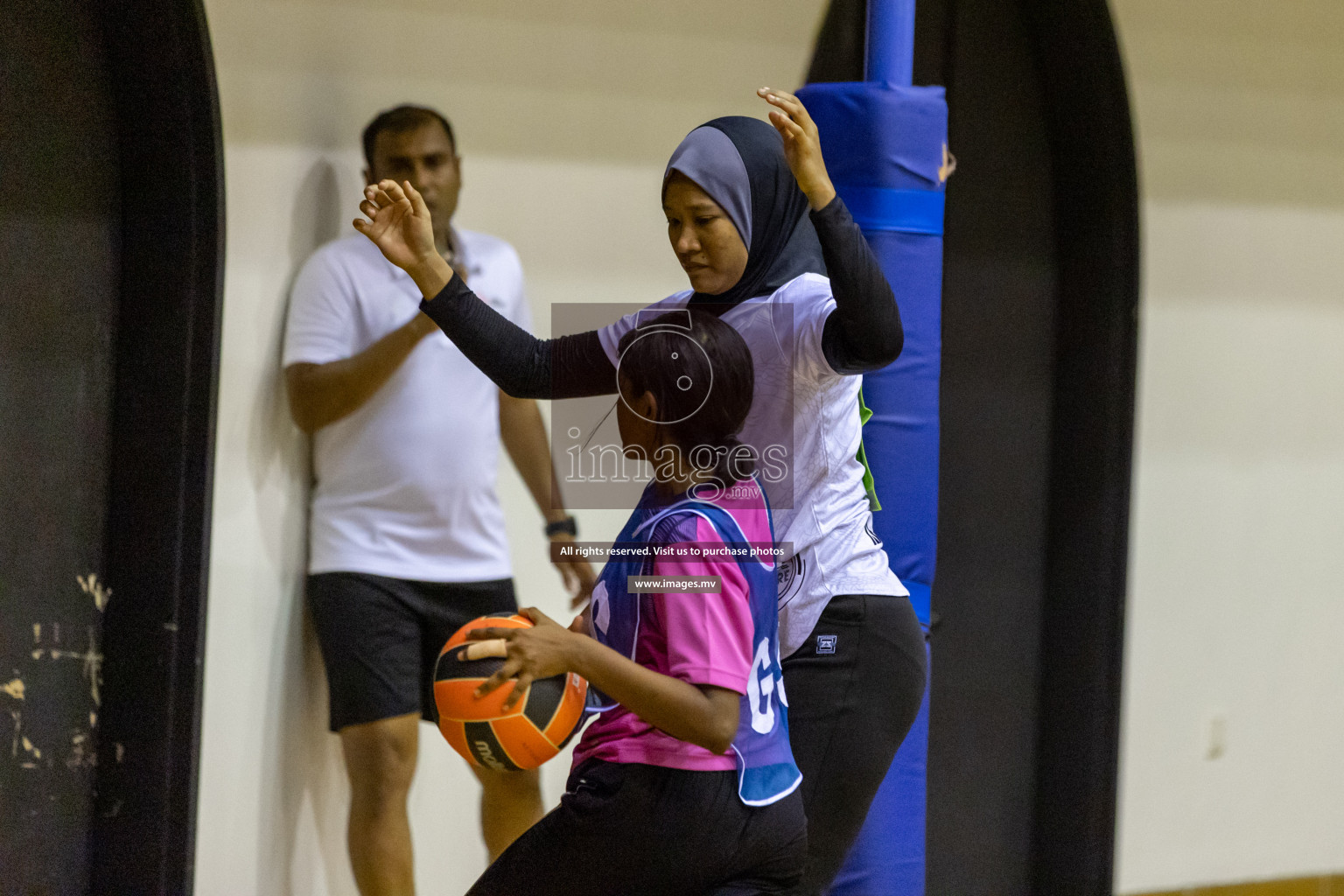 Sports Club Shining Star vs Club Green Streets in the Milo National Netball Tournament 2022 on 17 July 2022, held in Social Center, Male', Maldives. Photographer: Hassan Simah / Images.mv