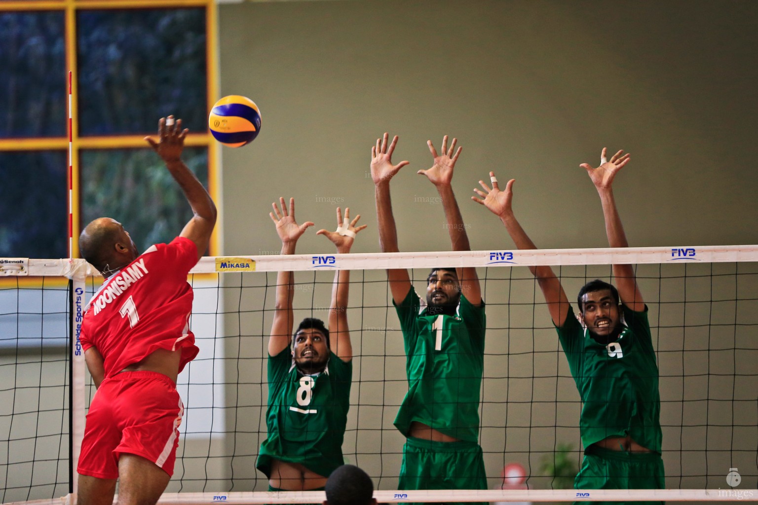 Maldives volleyball team in Indian Ocean Island Games, La Reunion, Friday, August. 7, 2015.  (Images.mv Photo/ Hussain Sinan).