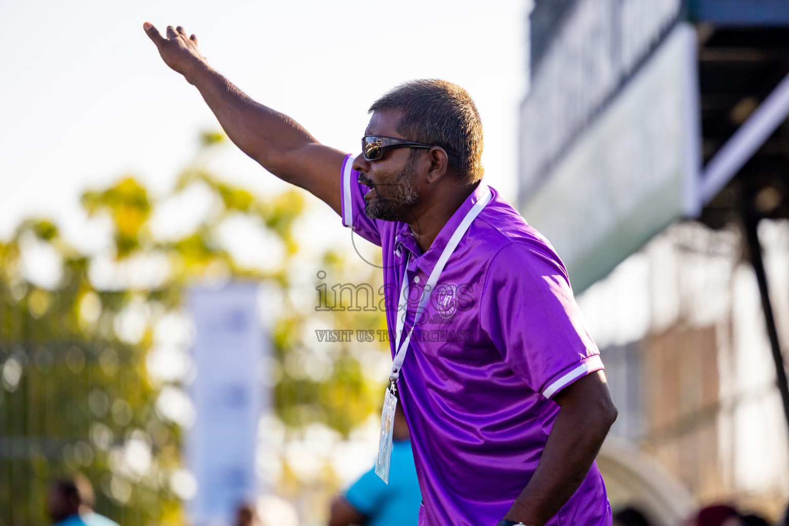 Kihaadhoo vs Hithaadhoo in Day 3 of Better in Baa Futsal Fiesta 2025 Woman's division held in B. Eydhafushi, Maldives on Friday, 7th November 2025. Photos: Nausham Waheed / images.mv