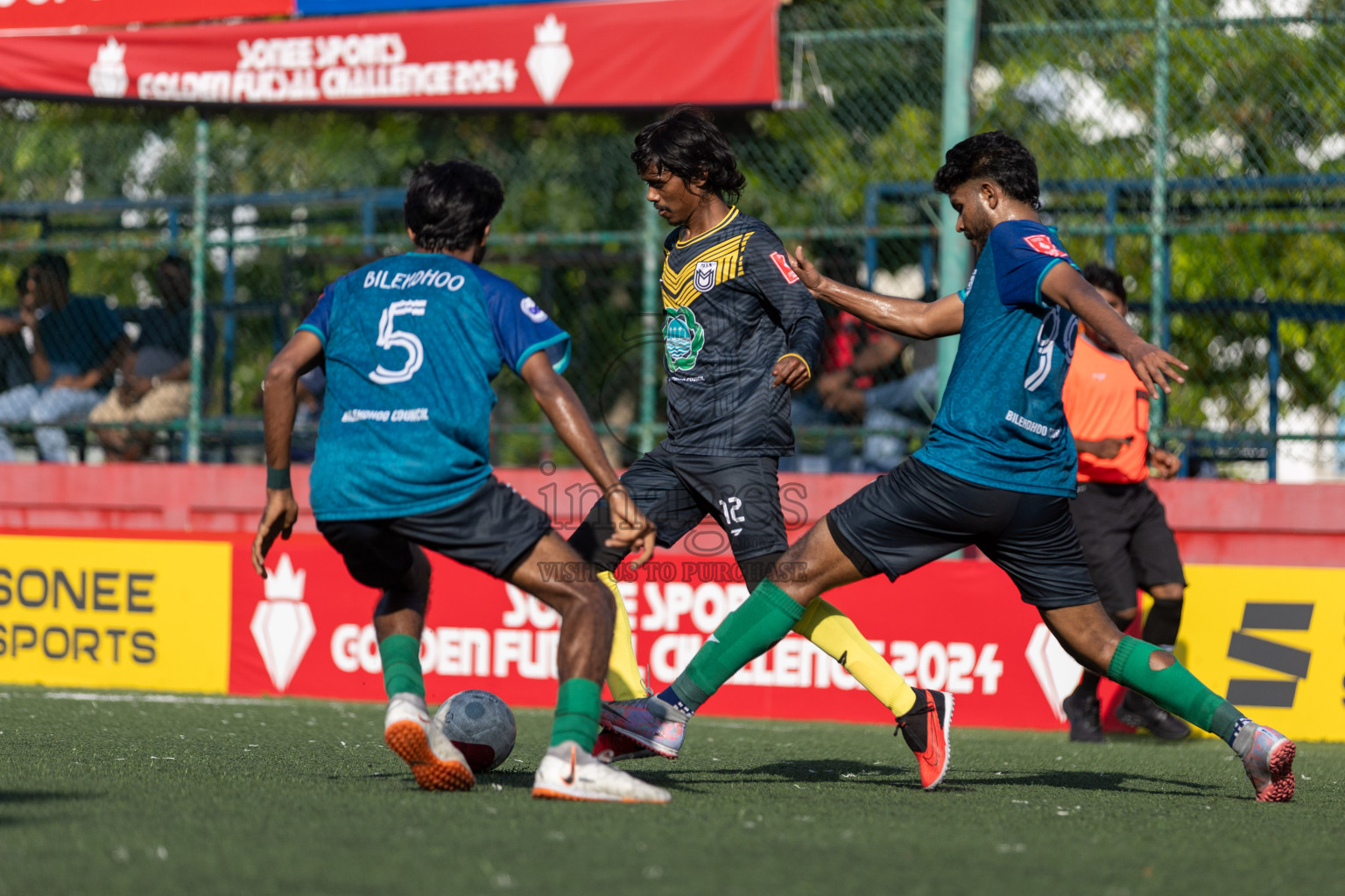 F Bilehdhoo vs F Magoodhoo in Day 20 of Golden Futsal Challenge 2024 was held on Saturday , 3rd February 2024 in Hulhumale', Maldives Photos: Nausham Waheed / images.mv