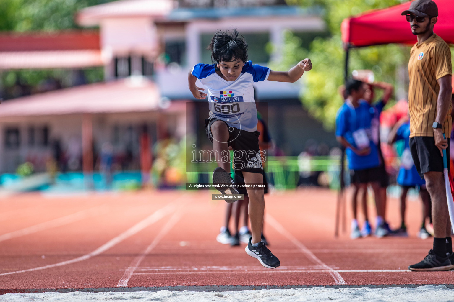 Day 1 of Inter-School Athletics Championship held in Male', Maldives on 22nd May 2022. Photos by: Nausham Waheed / images.mv