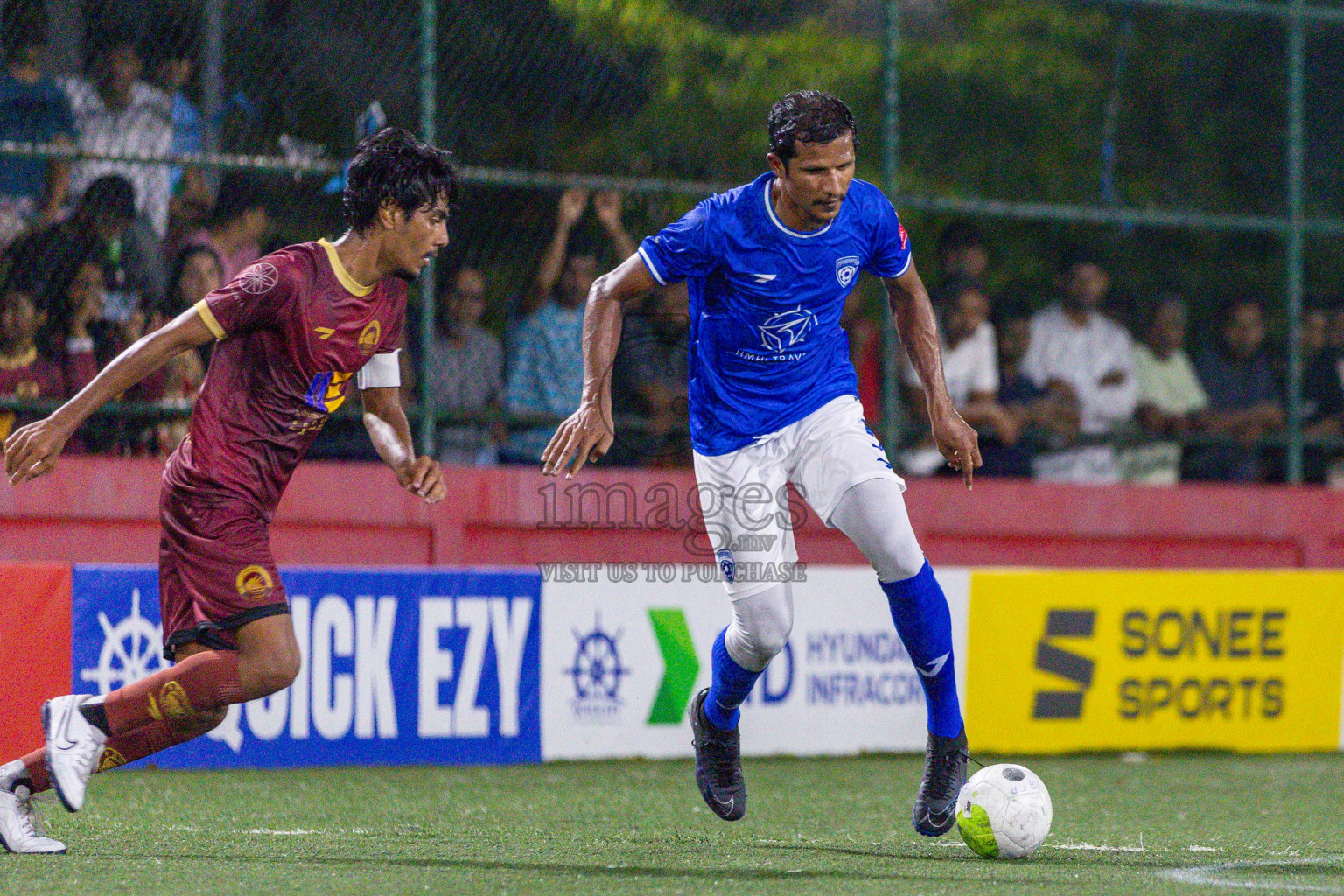 V Keyodhoo vs ADh Mahibadhoo on Day 34 of Golden Futsal Challenge 2024 was held on Monday, 19th February 2024, in Hulhumale', Maldives
Photos: Ismail Thoriq / images.mv