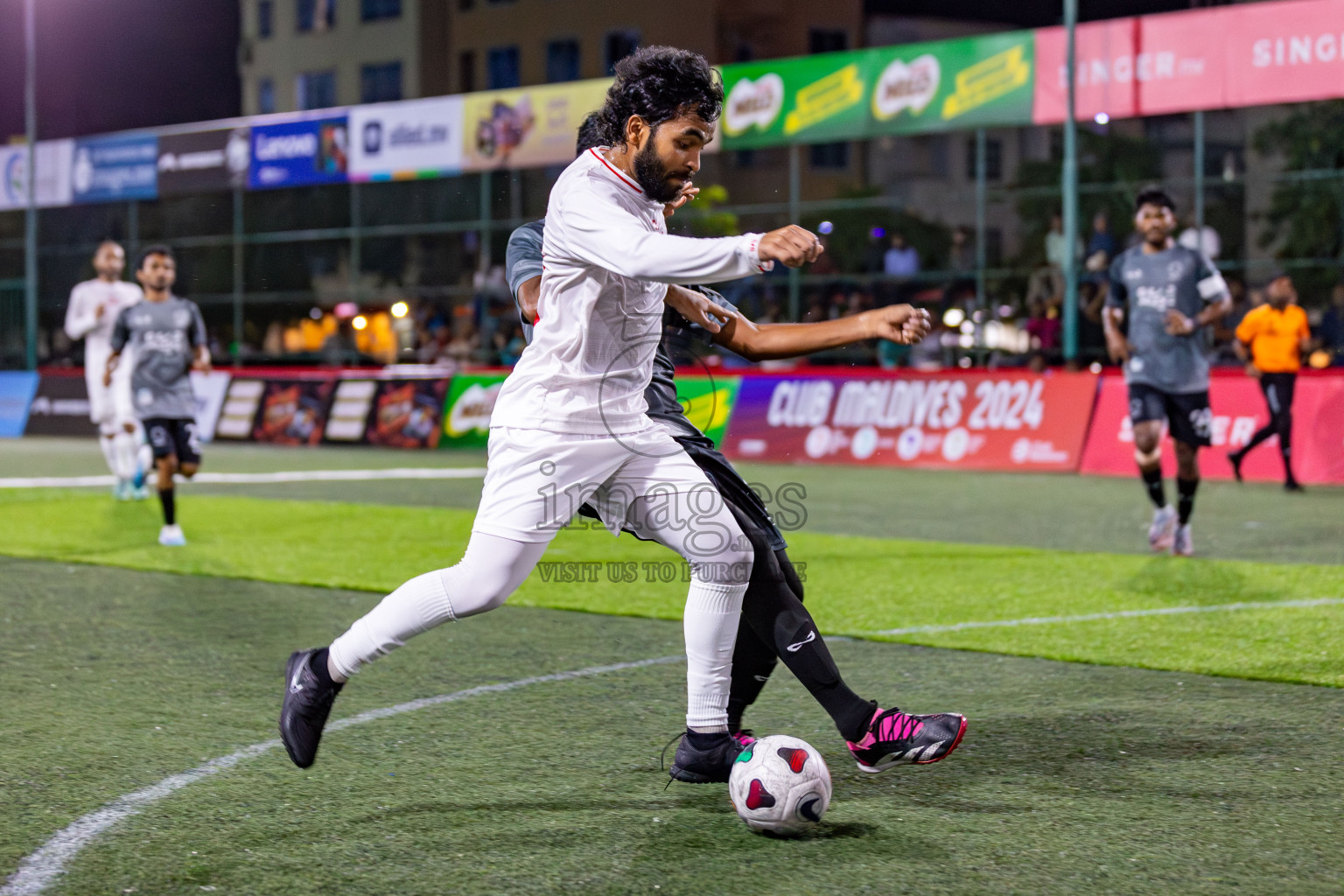 CRIMINAL COURT vs MIRA RC in Club Maldives Classic 2024 held in Rehendi Futsal Ground, Hulhumale', Maldives on Wednesday, 11th September 2024. 
Photos: Hassan Simah / images.mv