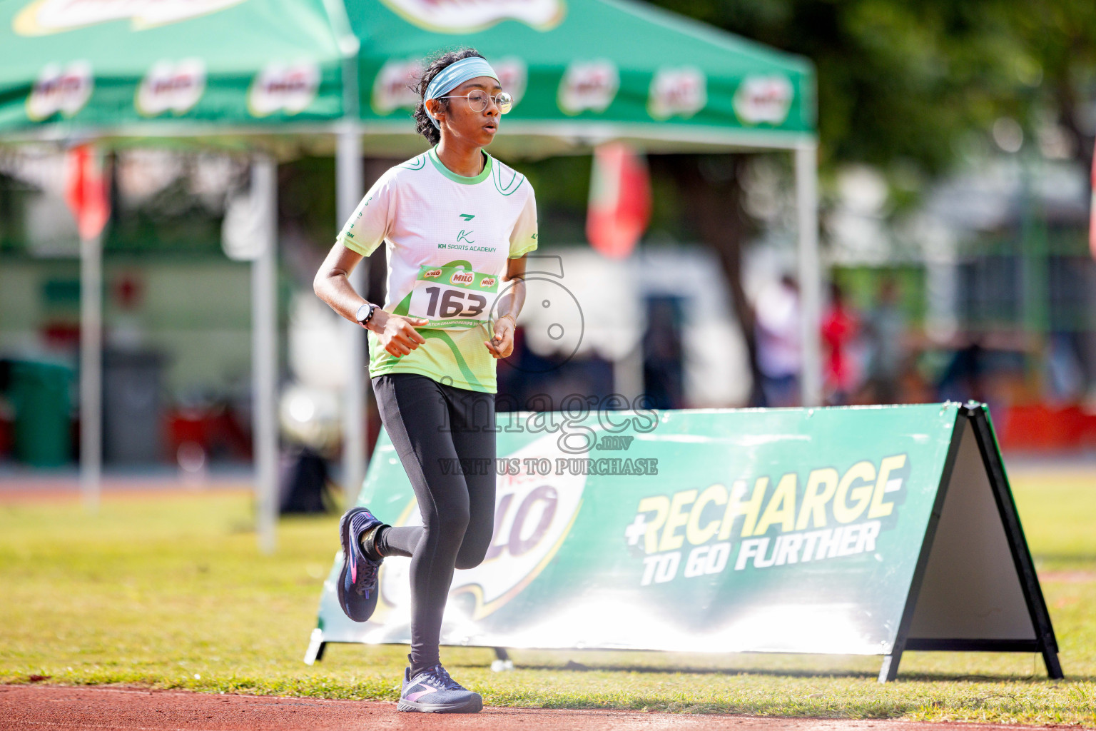Day 2 of 12th Milo Association Championships was held in Ekuveni Track at Male', Maldives on Friday, 25th April 2025. 
Photos: Hassan Simah / images.mv