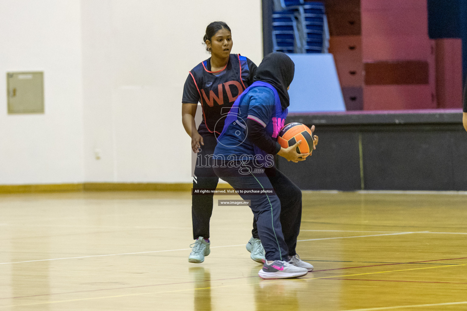 Xenith Sports Club vs Youth United Sports Club in the Milo National Netball Tournament 2022 on 18 July 2022, held in Social Center, Male', Maldives. Photographer: Shuu, Hassan Simah / Images.mv