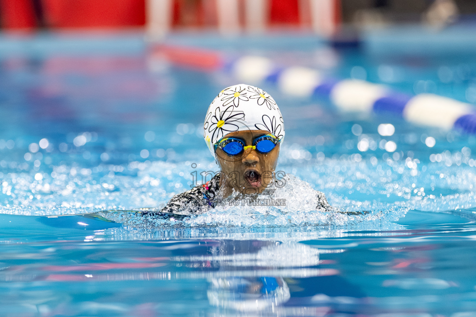 Day 4 of BML 6th National Kids Swimming Kids Festival 2025 held in Hulhumale', Maldives on Thursday, 6th November 2024. Photos: Hassan Simah / images.mv