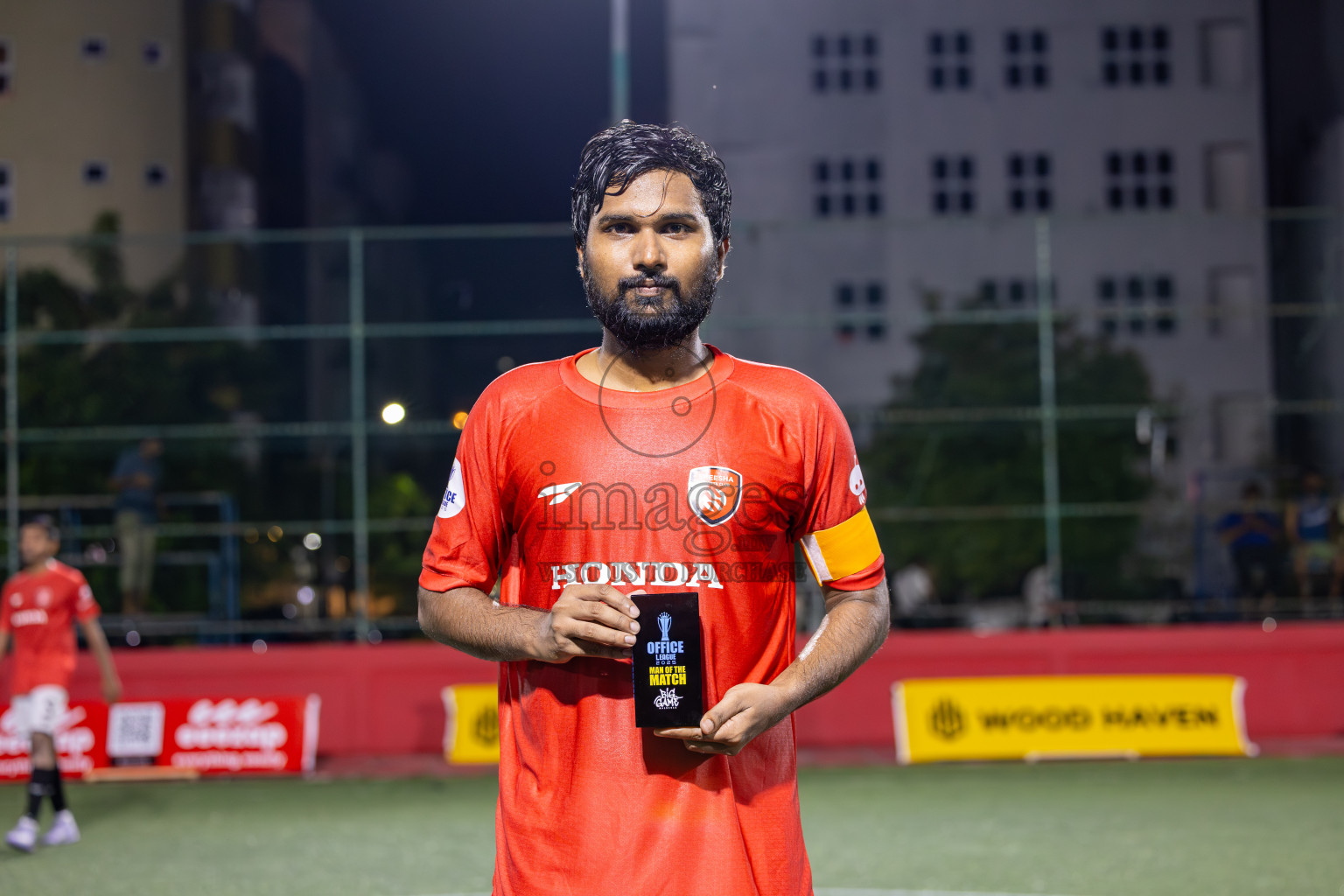 Sheesha vs Roseware in Day 1 of Office League 2025 was held on Wednesday, 16th April 2025 in Hulhumale', Maldives.
Photos: Ismail Thoriq / images.mv