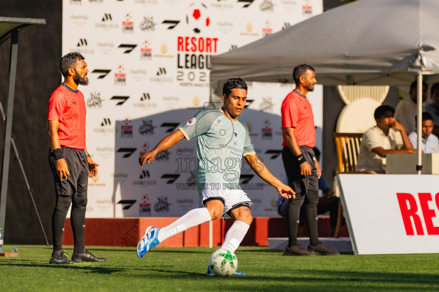 Joy Island vs Huvafen Fushi in Resort League 2025 (North Male Zone) day 14 was held on Tuesday, 16th September 2025 in One And Only Reethi Rah Maldives Resort, Photos: Areef Adam / images.mv