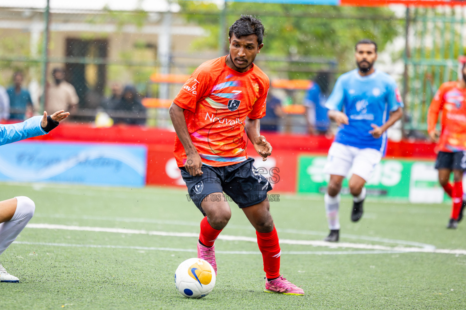 Sh Kanditheemu vs Sh Milandhoo in Day 21 of Golden Futsal Challenge 2025 was held on Saturday , 25th January 2025, in Hulhumale', Maldives.
Photos: Ismail Thoriq / images.mv