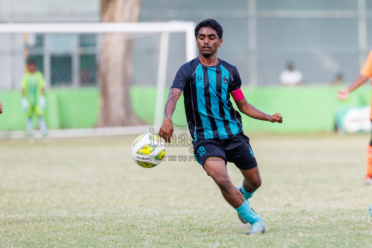 Day 4 of MILO Academy Championship 2025 (U14) was held on Sunday, 2nd November 2025 at Henveiru Football Grounds, Male', Maldives . 
Photos: Hassan Simah / images.mv