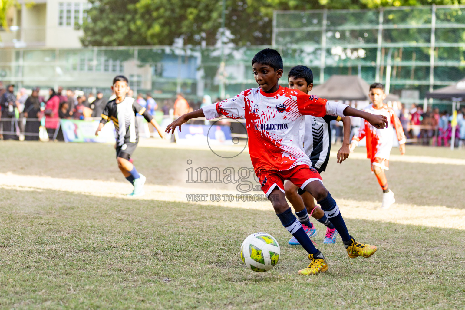 Day 2 of Kids7s Weekend 2025 was held on Friday, 23rd August 2025 in  Henveyru Stadium, Male', Maldives. 
Photos: Hassan Simah / images.mv