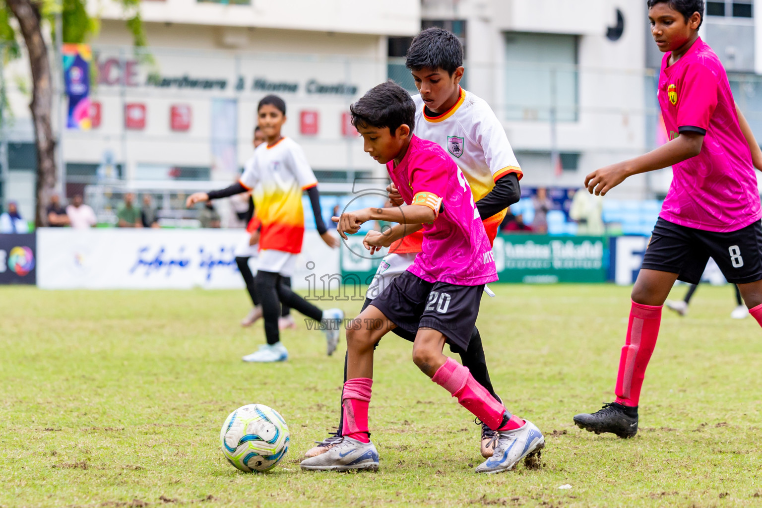 Club Eagles vs United Victory (U12) in Day 11 of Dhivehi Youth League 2024 held at Henveiru Stadium on Tuesday, 17th December 2024. Photos: Nausham Waheed / Images.mv