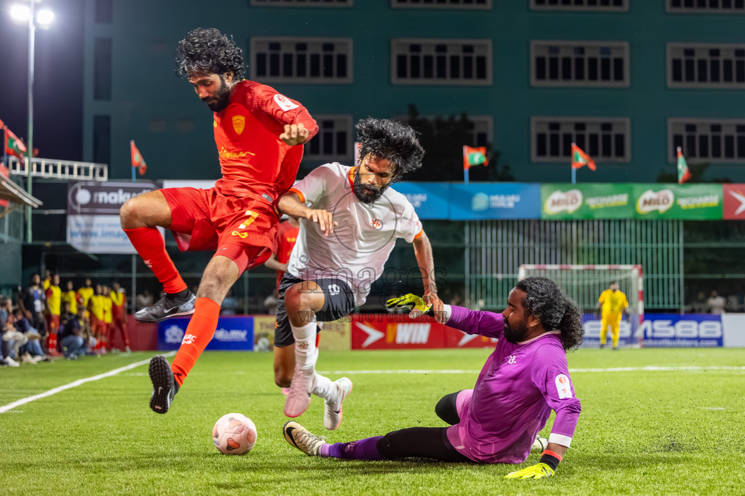 Maldivian RC vs Dhiraagu in Day 13 of Club Maldives Cup 2025 was held in Rehendhi Futsal Ground, Hulhumale', Maldives on Monday, 13th October 2025. 
Photos: Mohamed Mahfooz Moosa / images.mv