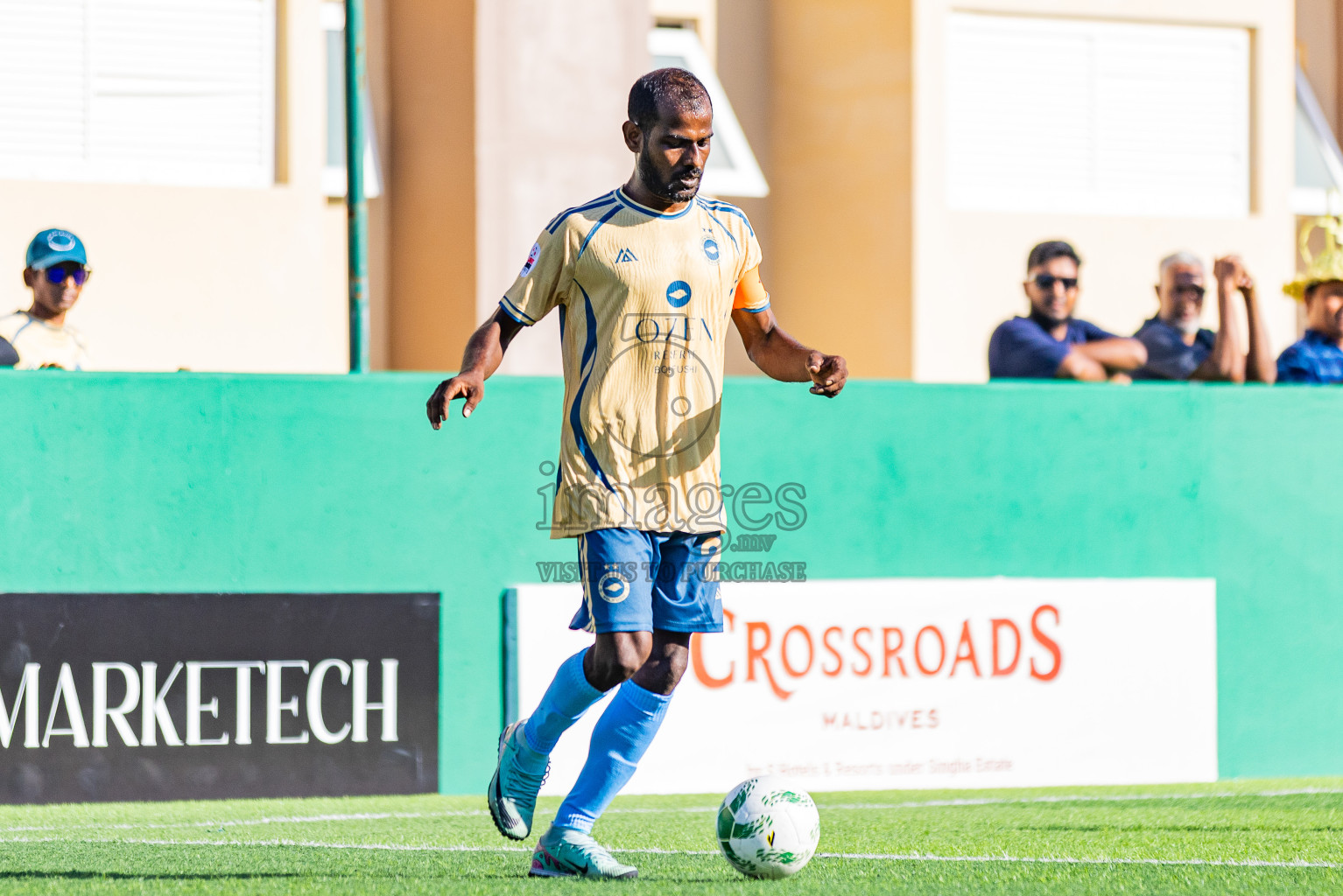 Fihalhohi vs Ozen Bolifushu in Resort League 2025 (South Male Zone) day 6 was held on Friday, 3rd October 2025 in Crossroads's Maldives, Photos: Areef Adam / images.mv
