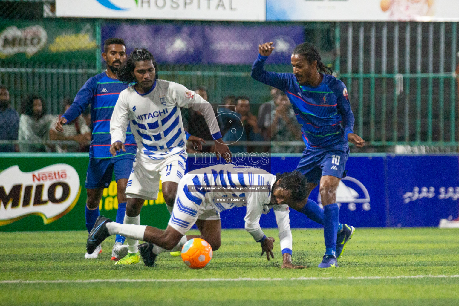 STO RC Vs Team Fenaka in the Quarter Finals of Club Maldives 2021 held in Hulhumale, Maldives on 13 December 2021. Photos: Nasam Thaufeeq