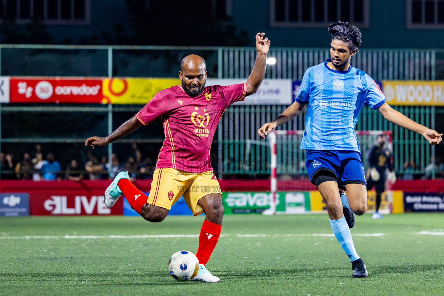 M Maduvvari VS M Dhiggaru in Day 8 of Golden Futsal Challenge 2025 was held on Sunday, 12th January 2025, in Hulhumale', Maldives Photos: Nausham Waheed , Ismail Thoriq / images.mv