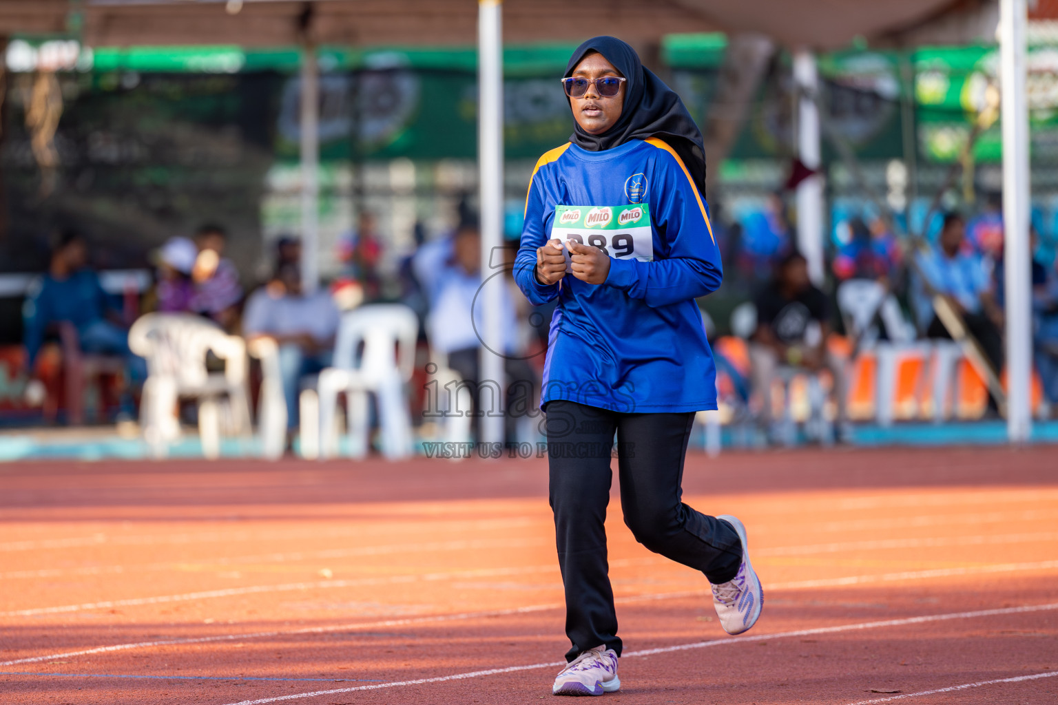 Day 1 of Inter-school Athletics Championship 2025 held in Ekuveni Synthetic Track, Male', Maldives on Monday, 06th October 2025. Photos by: Nausham Waheed, Areef, Ismail Thoriq / Images.mv