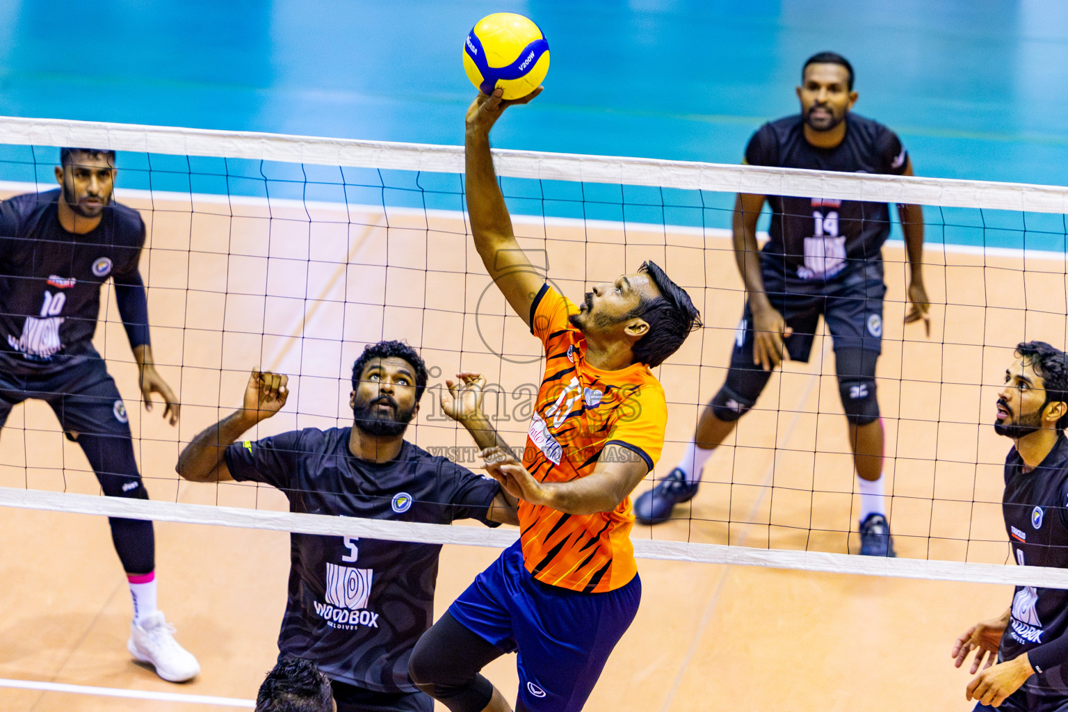 Sports Club City vs Dhivehi Sifainge Club in Semi Final of MILO VAM Cup 2024 Men's Division was held in Social Center Indoor Hall on Friday, 1st September 2024. Photos: Nausham Waheed / images.mv