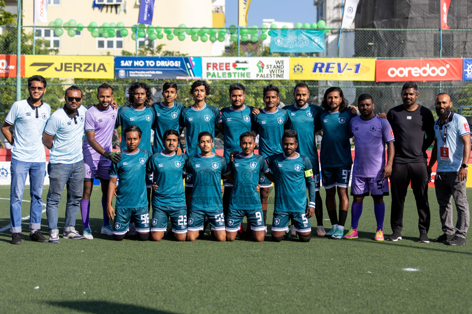 R Dhuvaafaru VS R Hulhudhuffaaru in Day 13 of Golden Futsal Challenge 2024 was held on Saturday, 27th January 2024, in Hulhumale', Maldives Photos: Nausham Waheed / images.mv