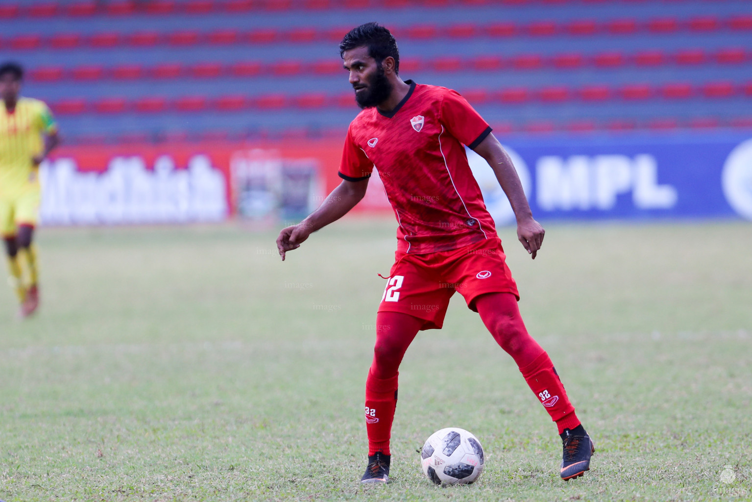 TC Sports Club vs Victory Sports Club in Dhiraagu Dhivehi Premier League 2018 in Male, Maldives, Monday  October 22, 2018. (Images.mv Photo/Suadh Abdul Sattar)