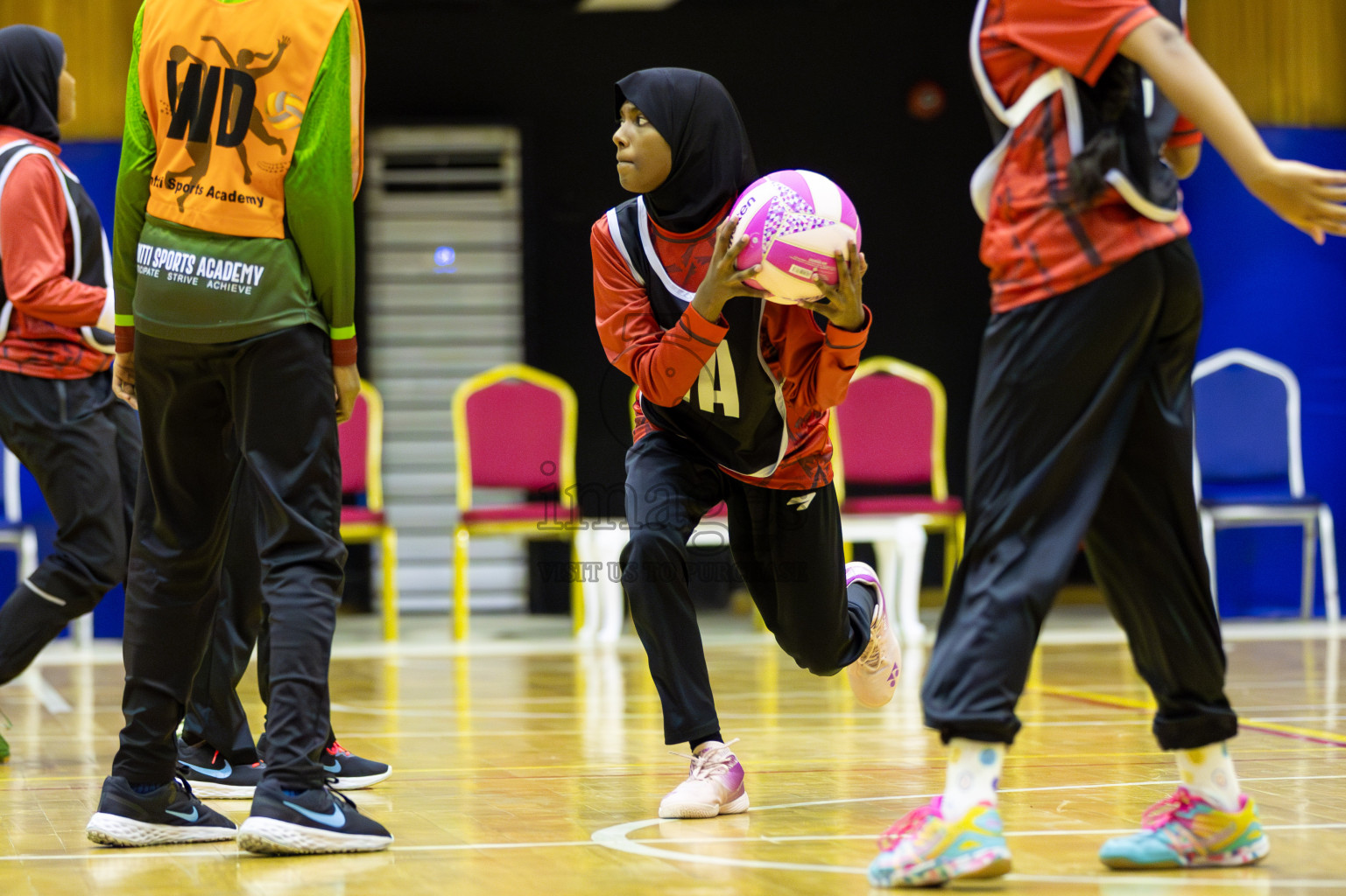 Fionti A team vs AIS Netball Academy in Day 3 of 3rd Netball Junior Championship, held at Social Center on Wednesday 22nd January 2025 . Photos: Shuu Abdul Sattar / images.mv