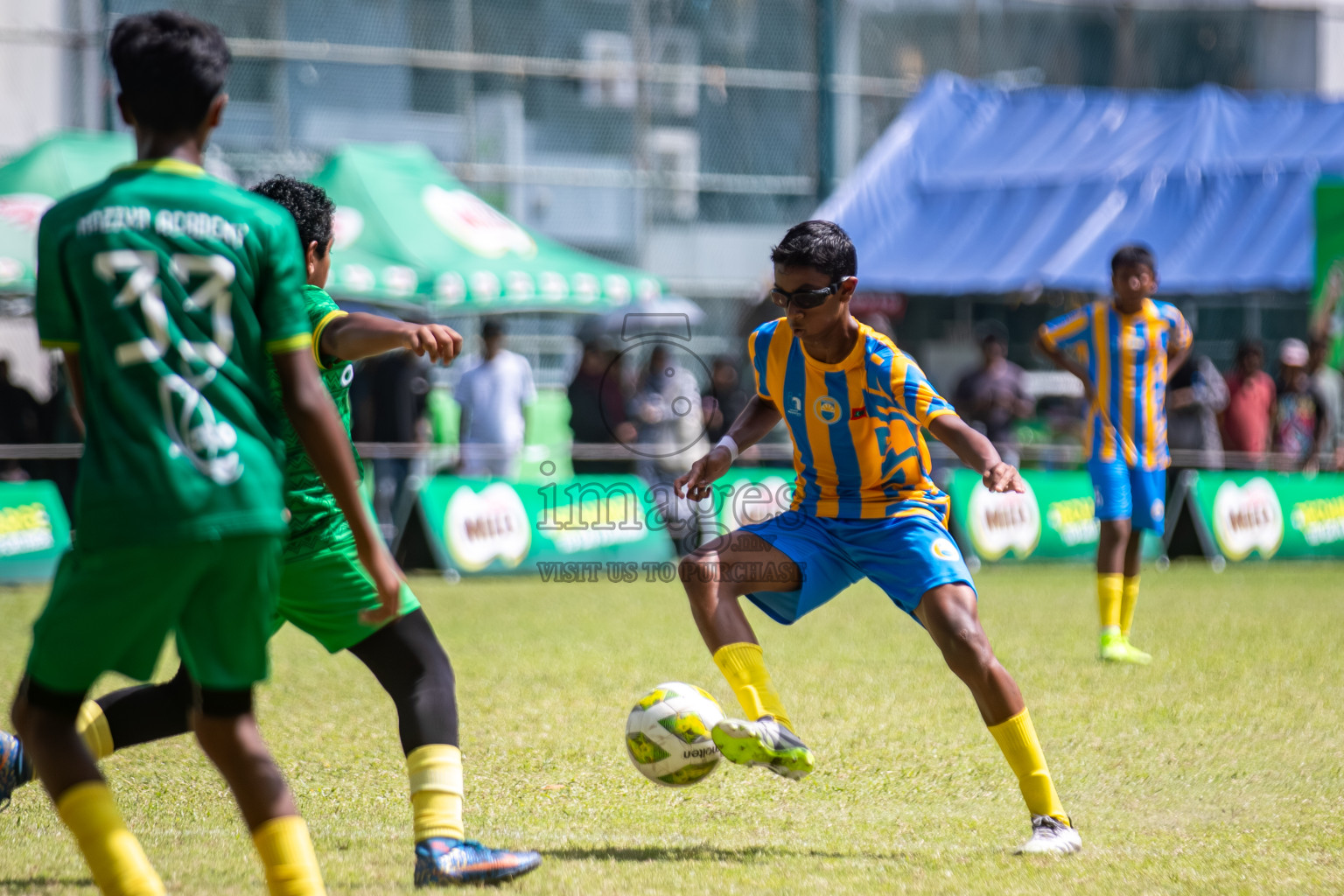 Day 3 of MILO Academy Championship 2025 (U14) was held on Saturday, 1st November 2025 at Henveiru Football Grounds, Male', Maldives . 

Photos: Hassan Simah / images.mv