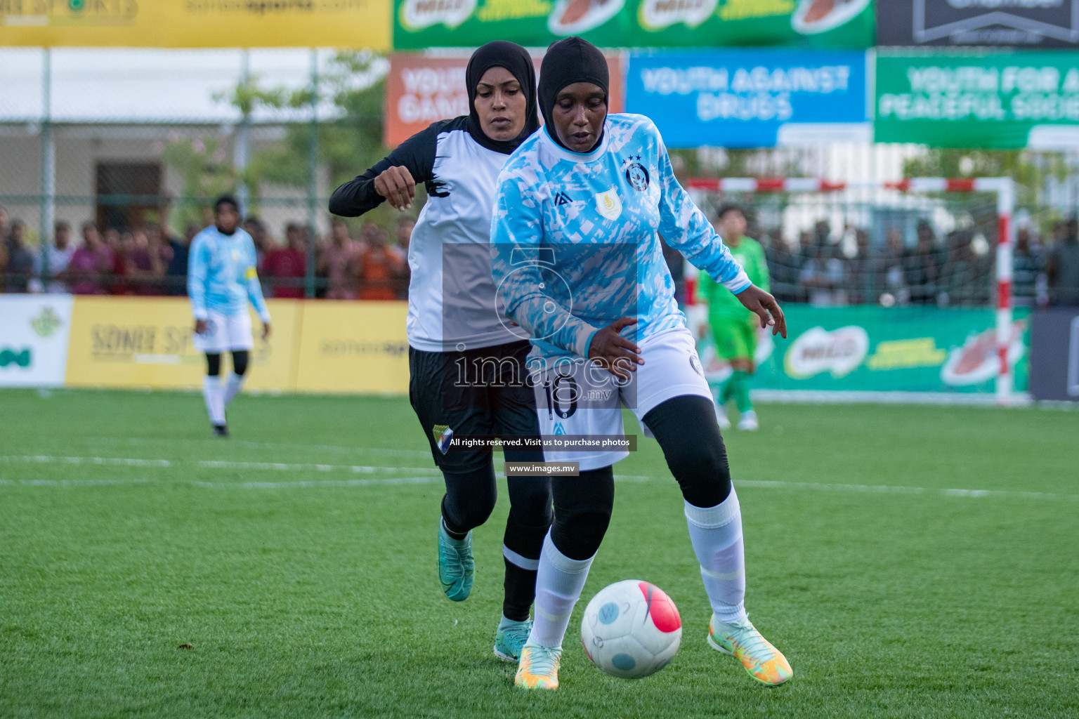 MPL vs DSC in Eighteen Thirty Women's Futsal Fiesta 2022 was held in Hulhumale', Maldives on Monday, 17th October 2022. Photos: Hassan Simah, Mohamed Mahfooz Moosa / images.mv