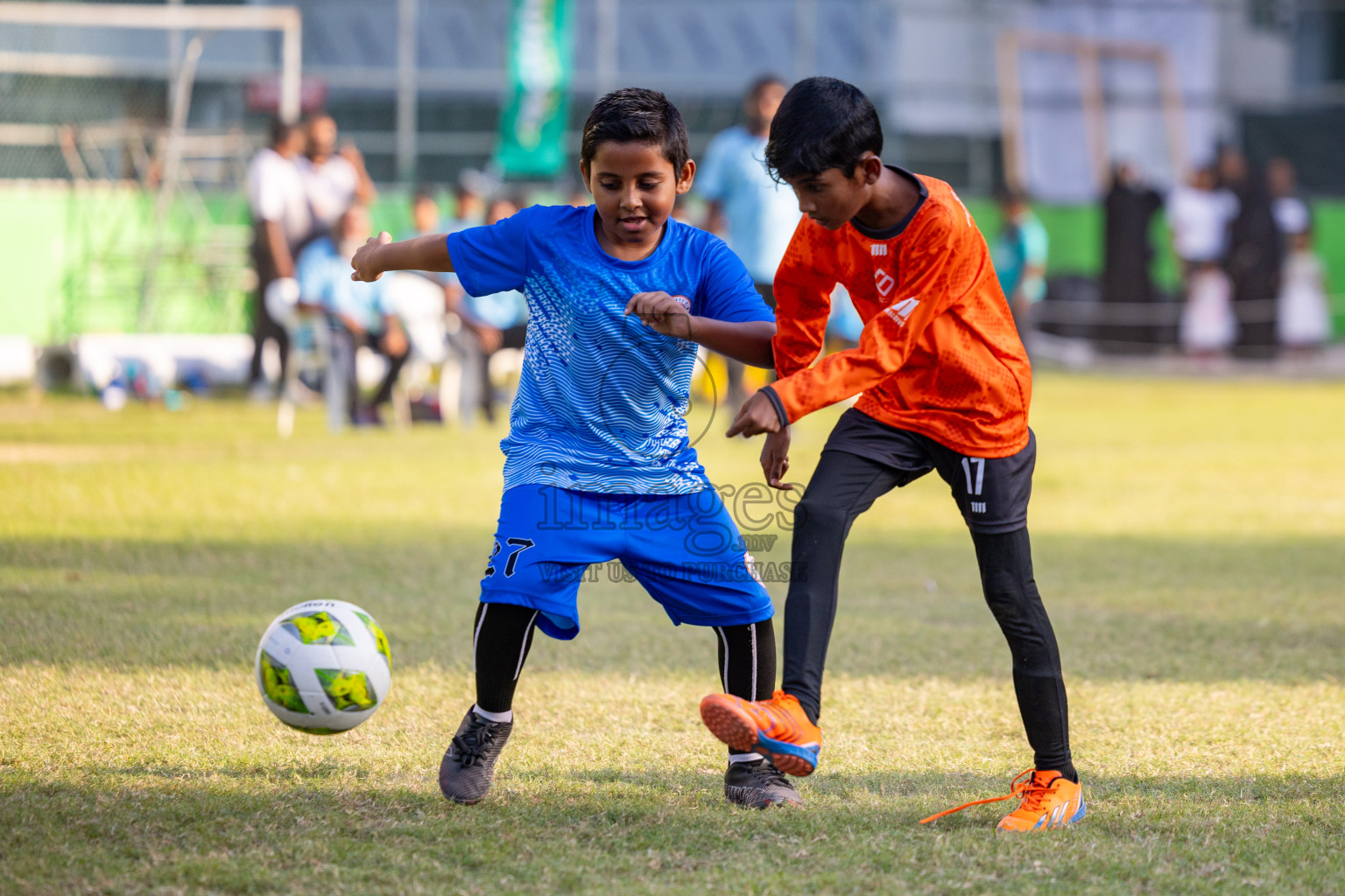 Day 2 of MILO Academy Championship 2025 was held on Friday, 14th February 2025 in Henveiru Stadium. 
Photos: Hassan Simah / Images.mv