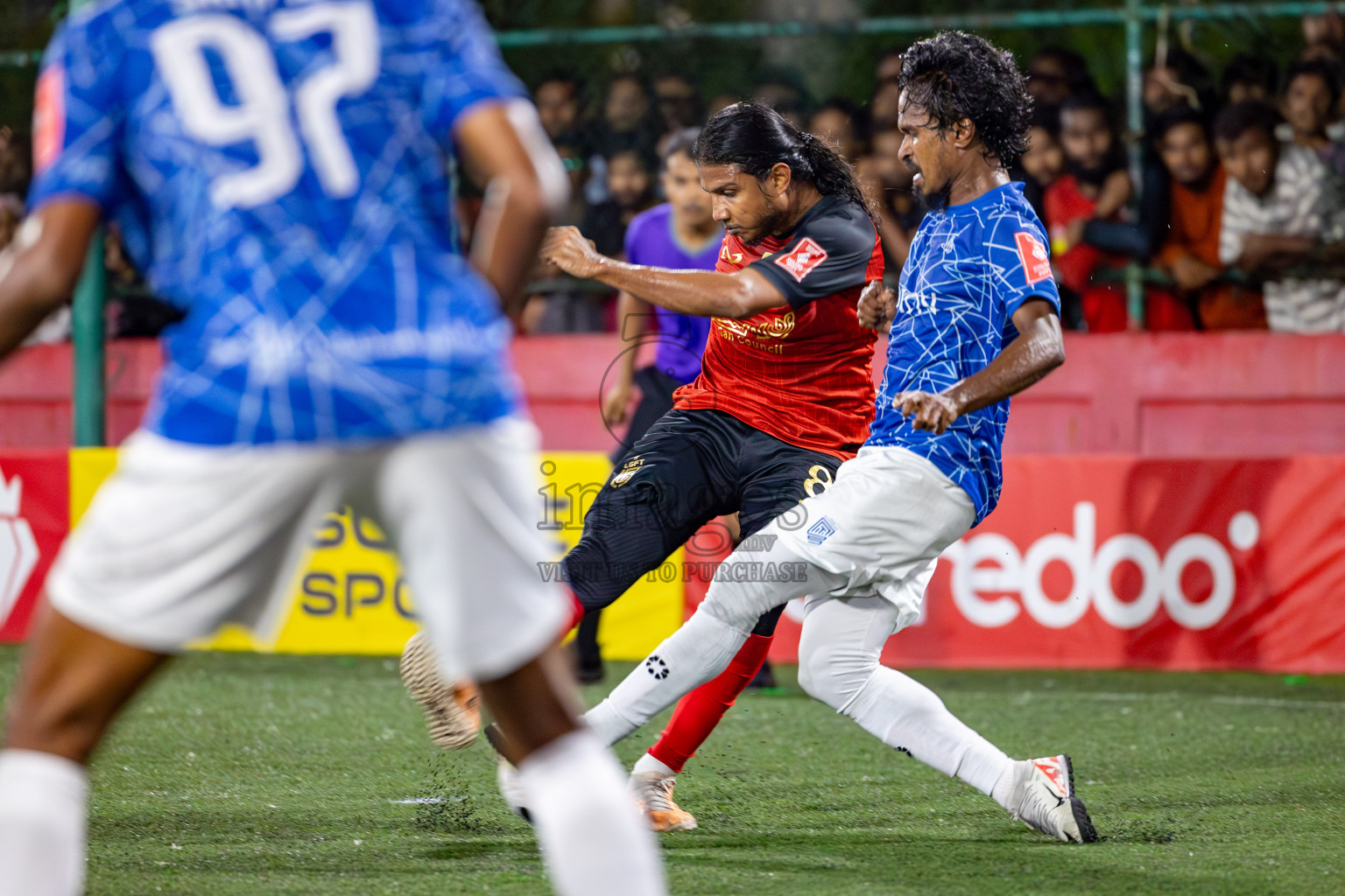 L. Gan VS HDh. Naivaadhoo in Round of 16 on Day 40 of Golden Futsal Challenge 2024 which was held on Tuesday, 27th February 2024, in Hulhumale', Maldives Photos: Hassan Simah / images.mv