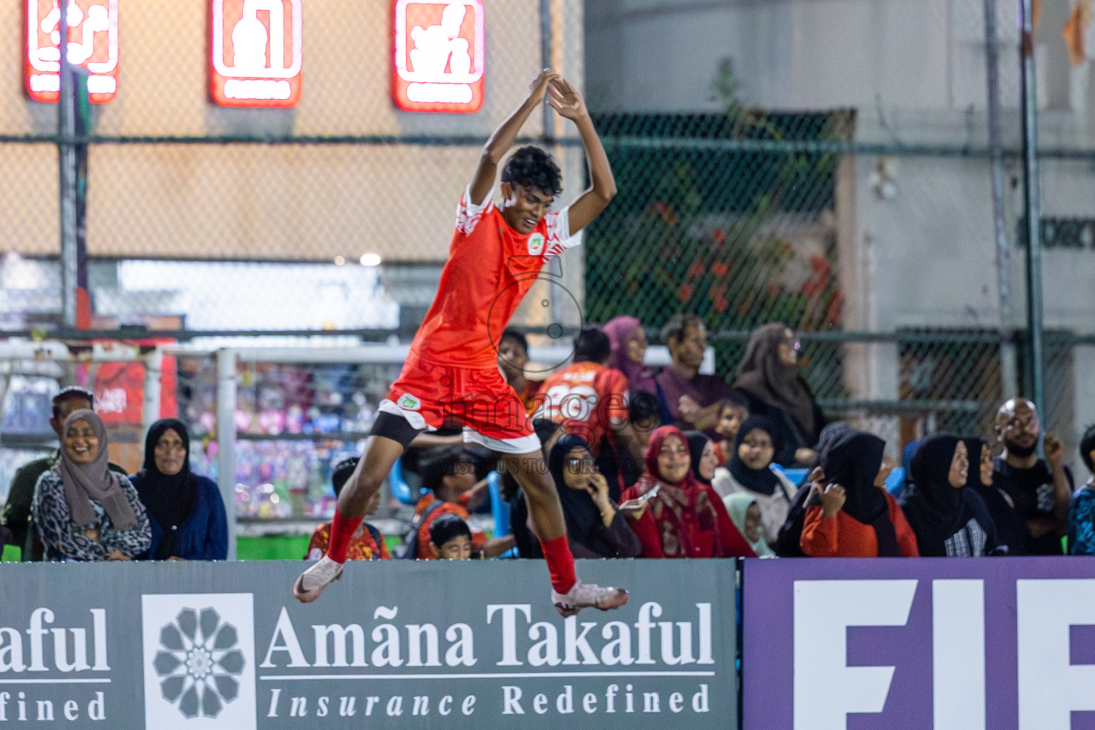 SUS vs Huriyya (U14) in Dhivehi Youth League 2024 - Day 2. Matches held at Henveiru Stadium on 22nd November 2024 , Friday. Photos: Shuu Abdul Sattar/ Images.mv