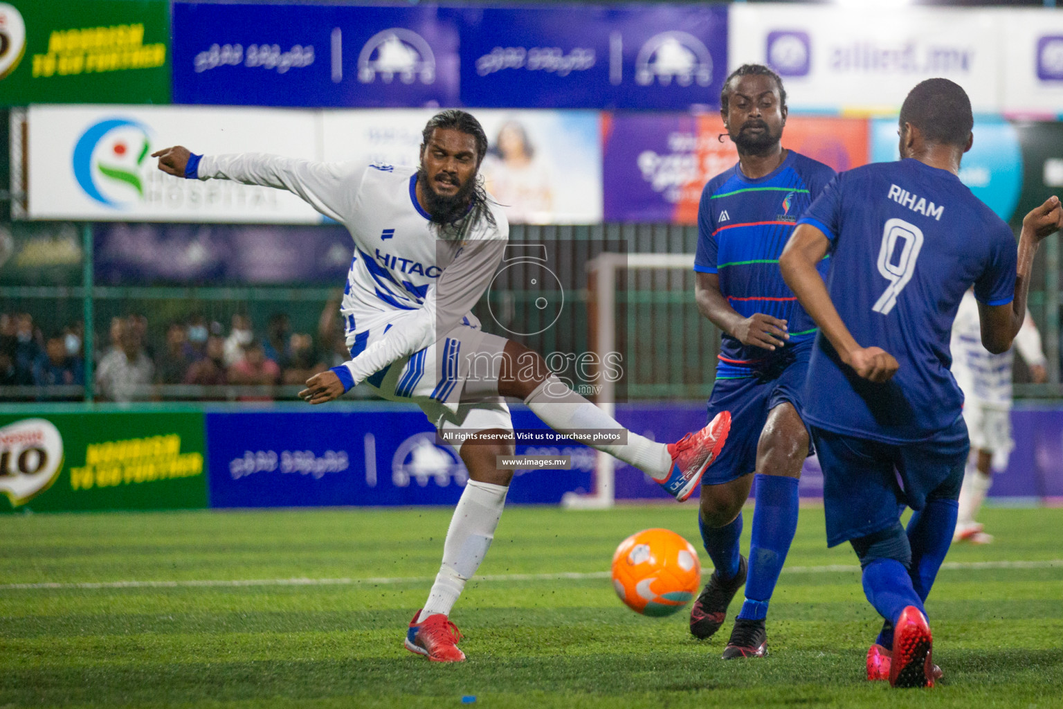 STO RC Vs Team Fenaka in the Quarter Finals of Club Maldives 2021 held in Hulhumale, Maldives on 13 December 2021. Photos: Nasam Thaufeeq