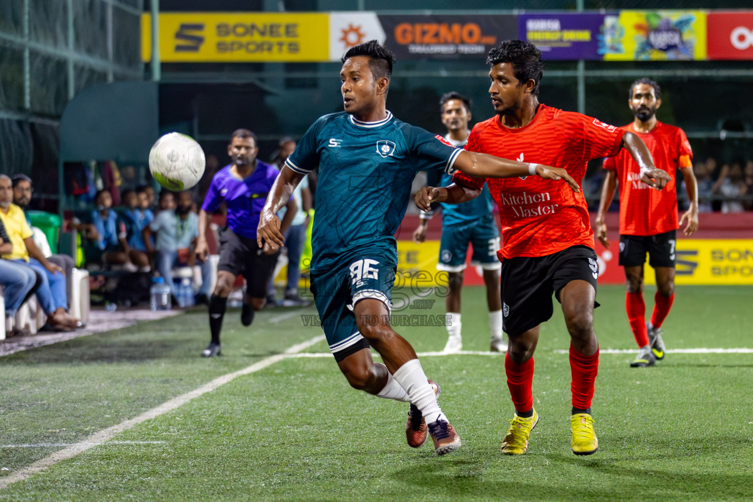 Sh. Kanditheemu VS R. Dhuvaafaru on Day 35 of Golden Futsal Challenge 2024 was held on Tuesday, 20th February 2024, in Hulhumale', Maldives 
Photos: Hassan Simah, / images.mv