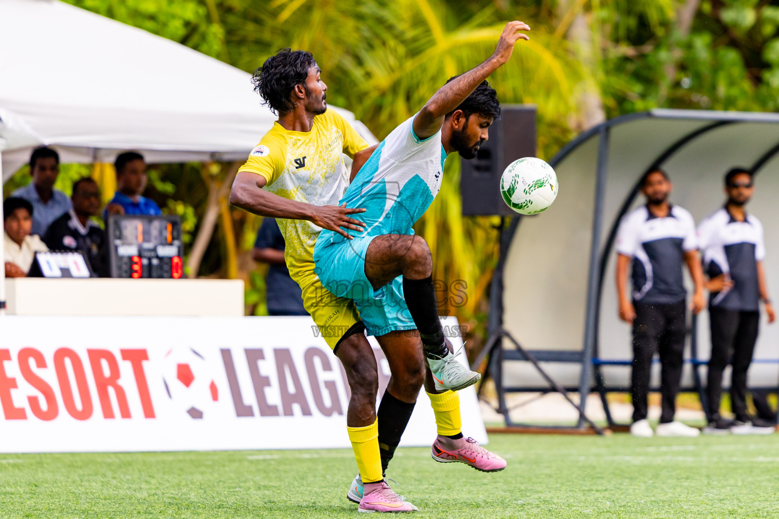 Jumeirah vs Varu in Final of Resort League 2025 (North Male Zone) was held on Saturday, 27th September 2025 in One And Only Reethi Rah Maldives Resort, Photos: Nausham Waheed / images.mv