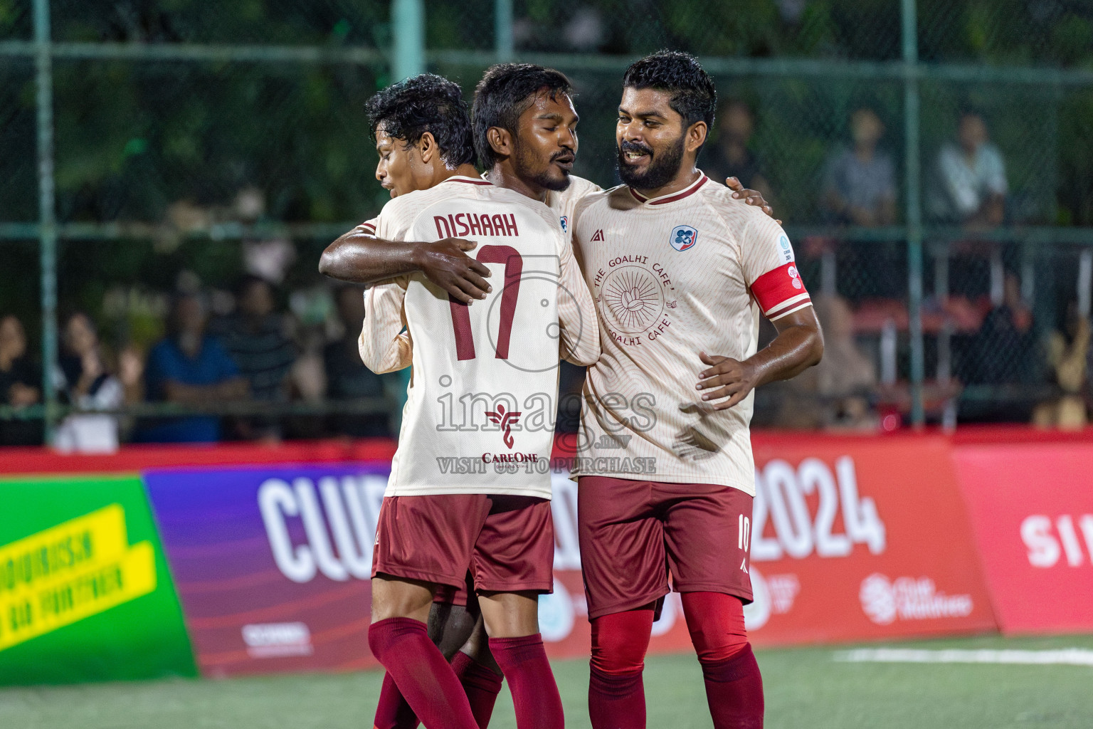 CLUB 220 vs HPSN in the Quarter Finals of Club Maldives Classic 2024 held in Rehendi Futsal Ground, Hulhumale', Maldives on Tuesday, 17th September 2024. 
Photos: Hassan Simah / images.mv