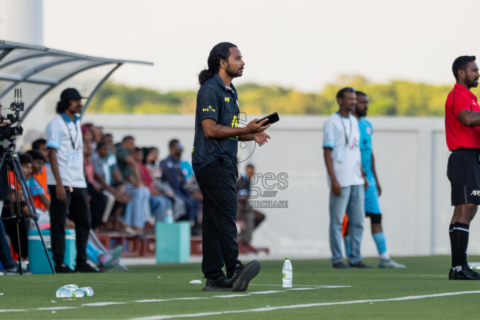 Final Match Irumathi Sports VS Velaa Sports Club in Day 9 of Eydhafushi Cup 2025 held in Eydhafushi Football Stadium at B. Eydhafushi, Maldives on Monday, 15th September 2025. Photos: Arif Rasheed / images.mv