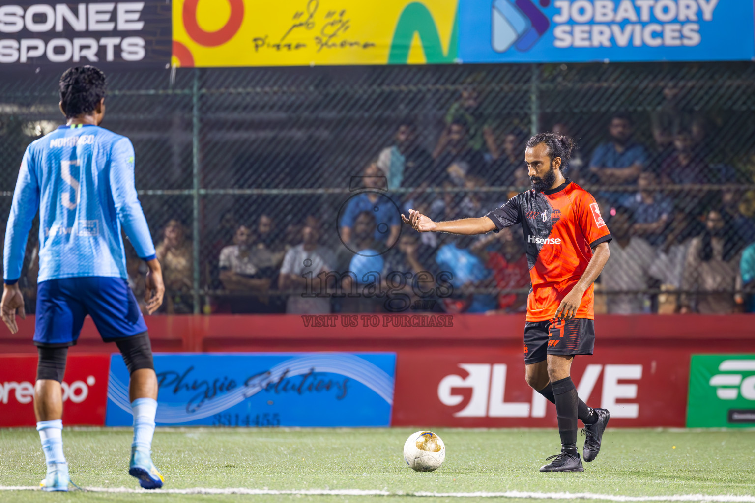 M Dhiggaru vs M Muli in Meemu Atoll Finals in Day 25 of Golden Futsal Challenge 2025 was held on Wednesday , 28th January 2025, in Hulhumale', Maldives. Photos: Ismail Thoriq / images.mv