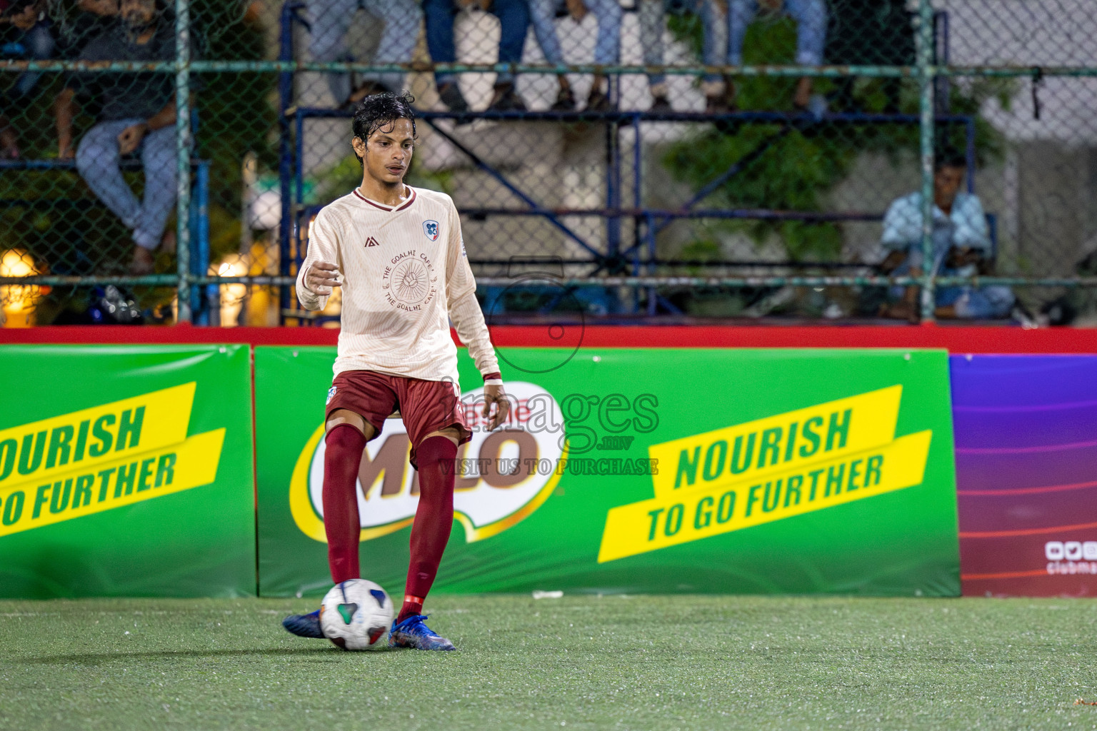 CLUB 220 vs HES CLUB Maldives Classic 2024 held in Rehendi Futsal Ground, Hulhumale', Maldives on Thursday, 12th September 2024. 
Photos: Hassan Simah / images.mv