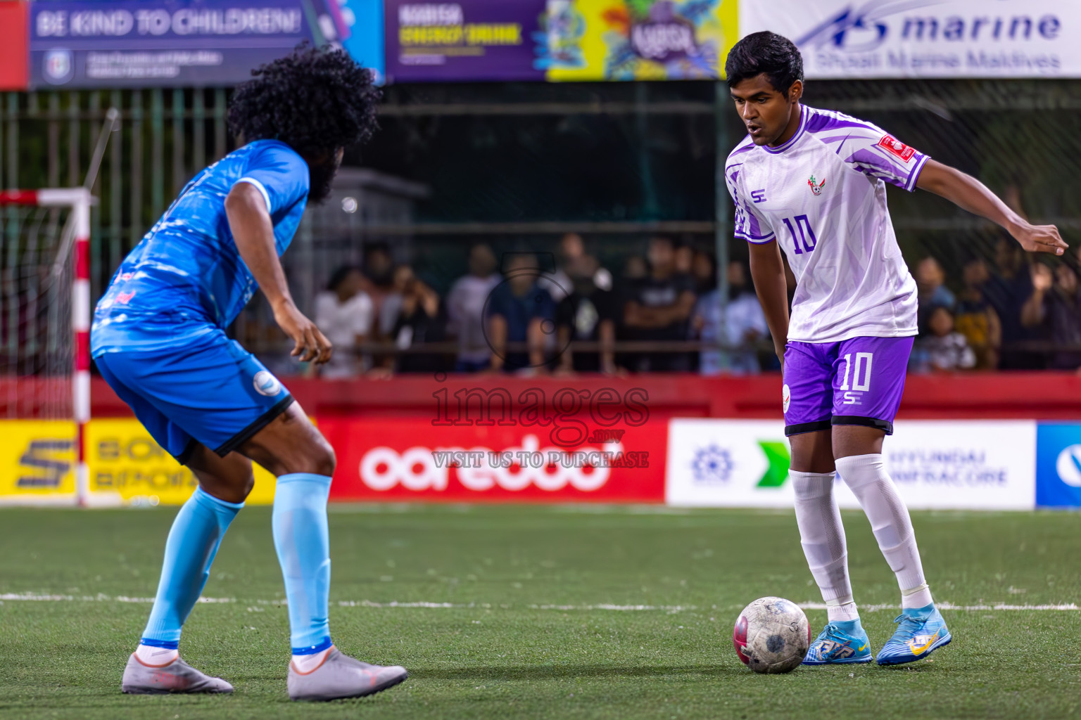 N Maafaru vs N Holhudhoo in Day 15 of Golden Futsal Challenge 2024 was held on Monday, 29th January 2024, in Hulhumale', Maldives
Photos: Ismail Thoriq / images.mv