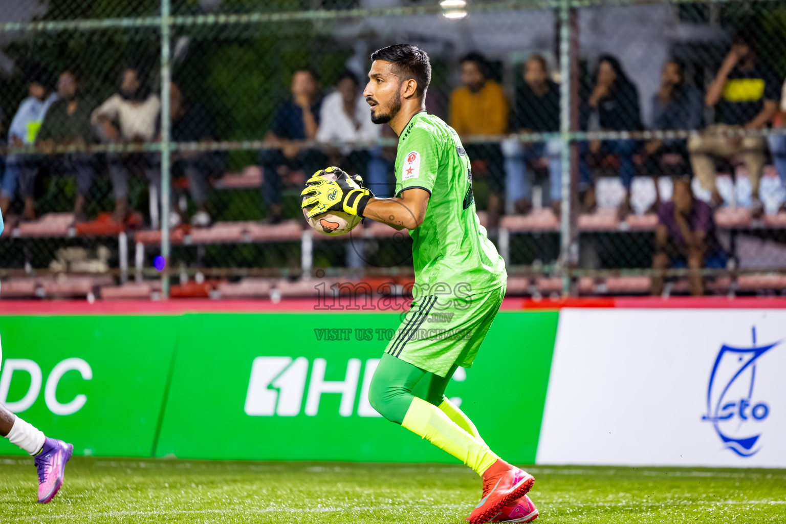 Police Club vs AVSEC in Day 3 of Club Maldives Cup 2025 was held in Rehendi Futsal Ground, Hulhumale', Maldives on Tuesday, 30th September 2025. Photos: Nausham Waheed / images.mv