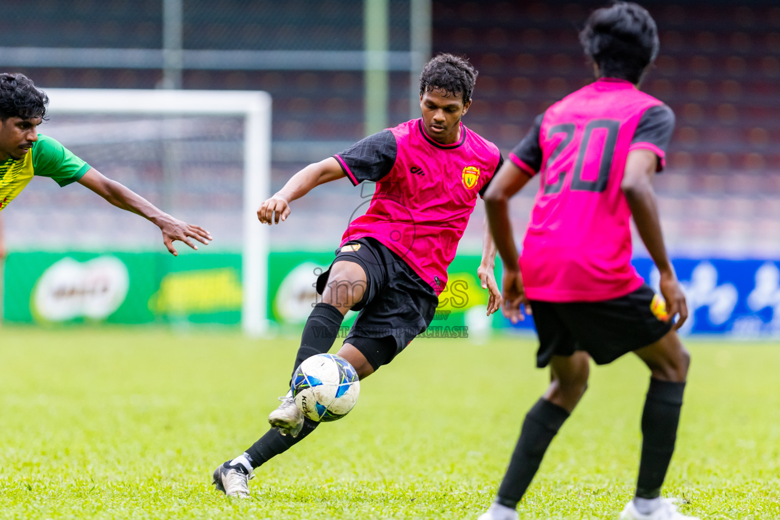 Maziya SRC vs United Victory in Day 6 of Under 19 Youth Championship 2024 was held at National Stadium in Male', Maldives on Tuesday, 24th June 2024. Photos: Nausham Waheed / images.mv