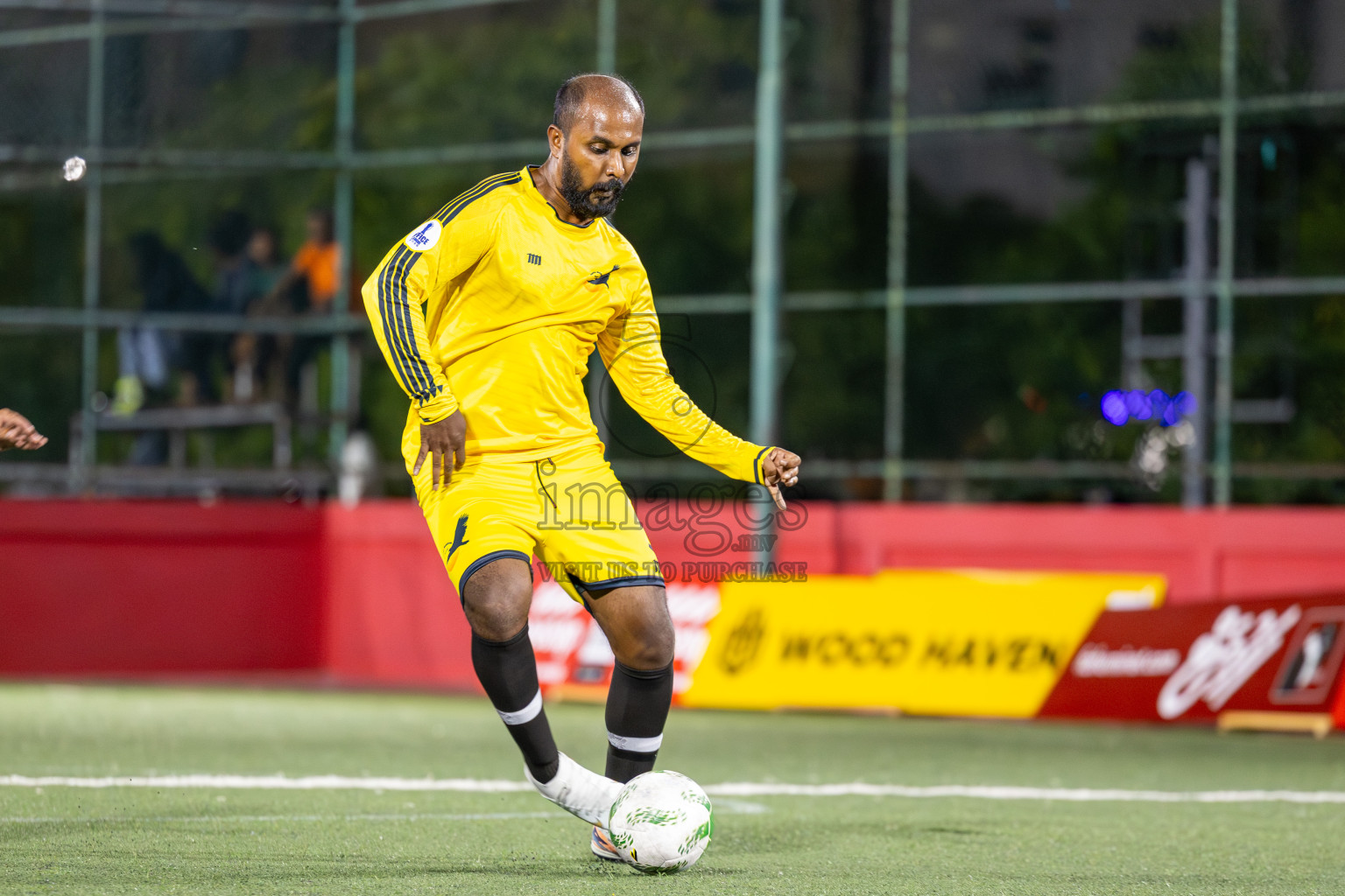 Dharumavantha vs The Hawks in Day 5 of Office League 2025 was held on Sunday, 20th April 2025 in Hulhumale', Maldives.
Photos: Ismail Thoriq / images.mv