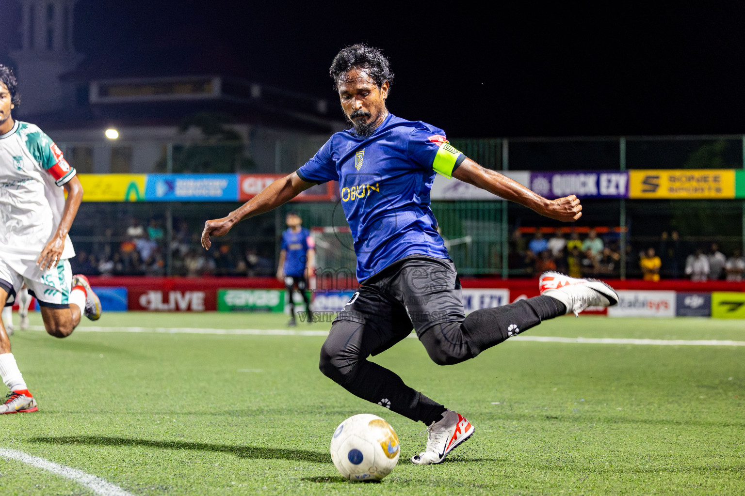 HDh Kumundhoo vs HDh Naivaadhoo in Day 17 of Golden Futsal Challenge 2025 was held on Tuesday, 21st January 2025, in Hulhumale', Maldives. Photos: Nausham Waheed / images.mv