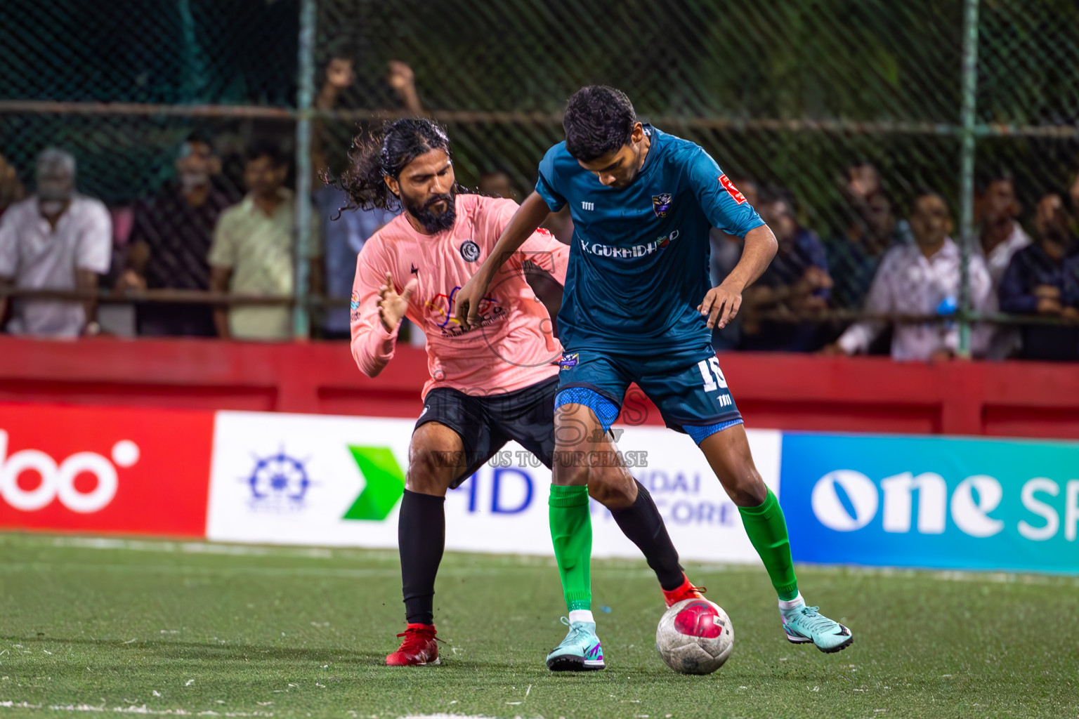 K Gulhi VS K Guraidhoo in Day 25 of Golden Futsal Challenge 2024 was held on Thursday , 8th February 2024 in Hulhumale', Maldives
Photos: Ismail Thoriq / images.mv