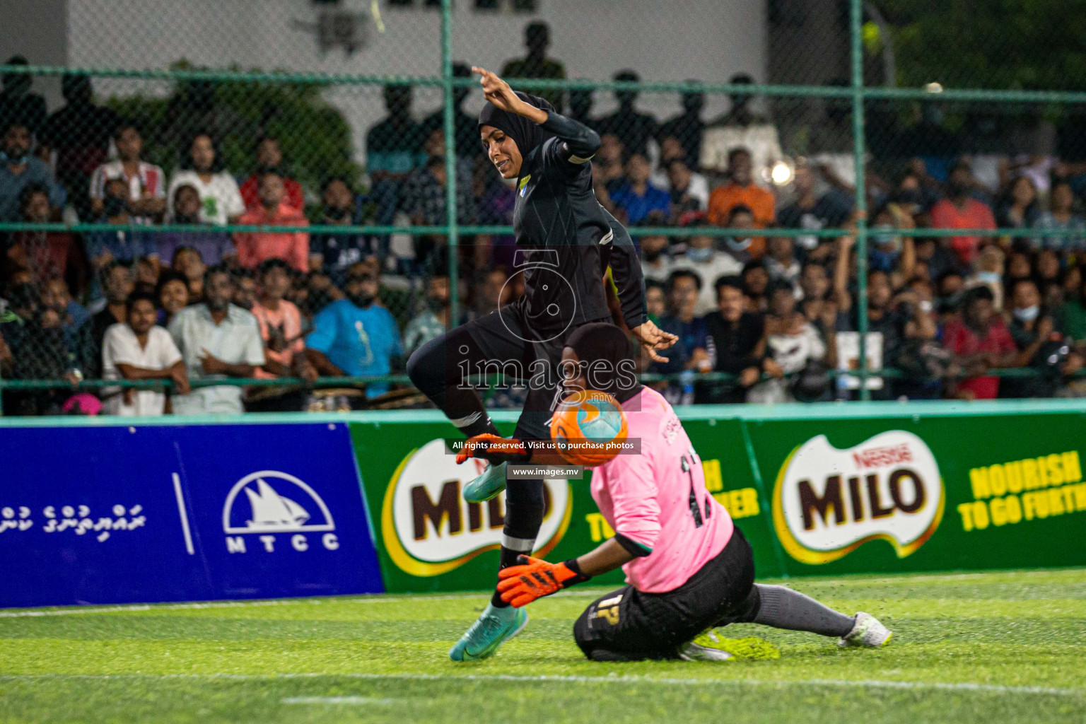 Club WAMCO vs DSC in the Semi Finals of 18/30 Women's Futsal Fiesta 2021 held in Hulhumale, Maldives on 14th December 2021. Photos: Shu Abdul Sattar / images.mv