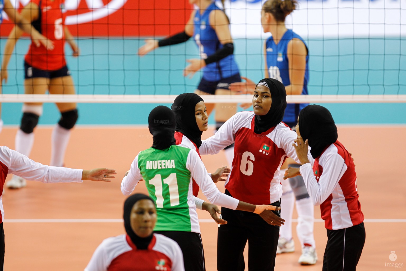 Maldivian volleyball team in Asian Games 2014 in Incheon, South Korea (Images.mv Photo/ Hussain Sinan).