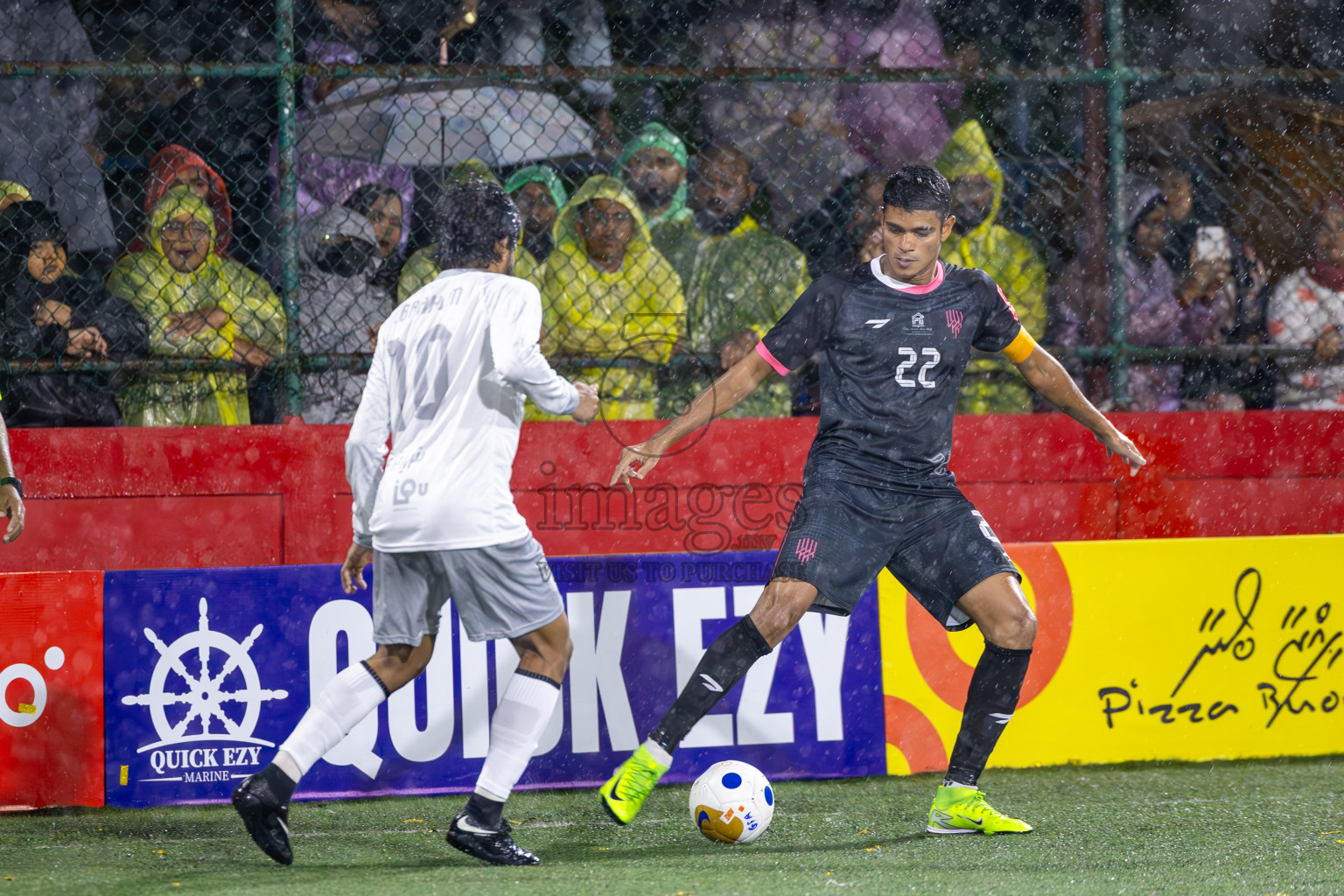 Lh Naifaru vs Lh Kurendhoo on Day 22 of Golden Futsal Challenge 2025 was held on Sunday , 26th January 2025, in Hulhumale', Maldives.
Photos: Ismail Thoriq / images.mv